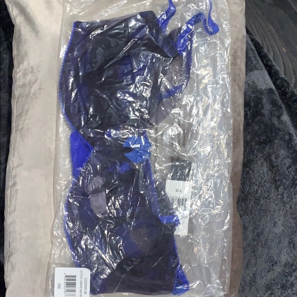 Claudette Dessous Bra - Picture 10 of 10